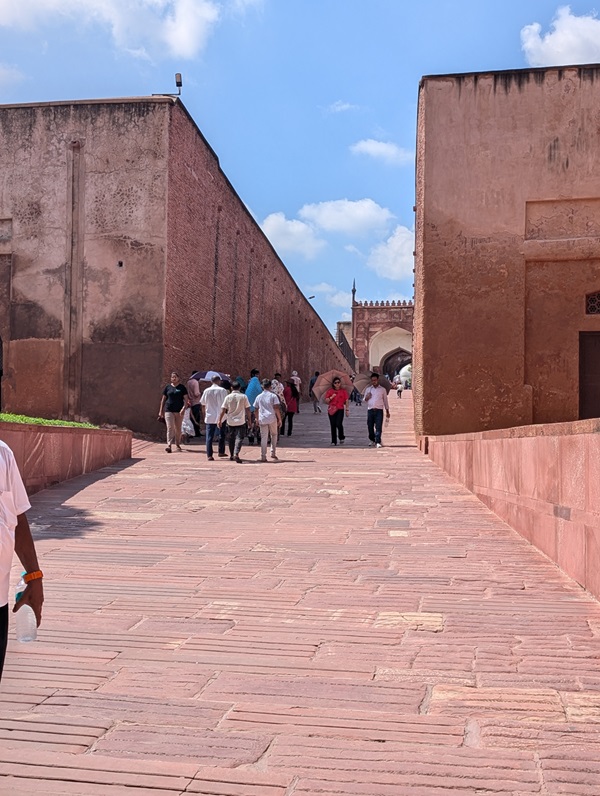 agra fort3